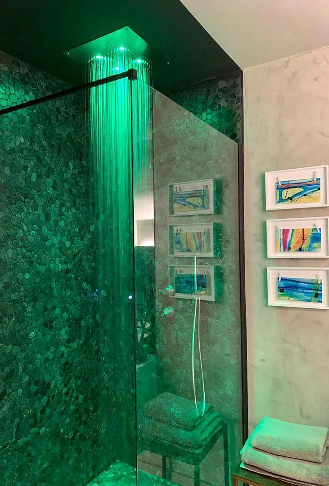 Apartment Luxury Artistic & Design In Historic Center, With Chromotherapy & Private Parking, Navigli - Bocconi *