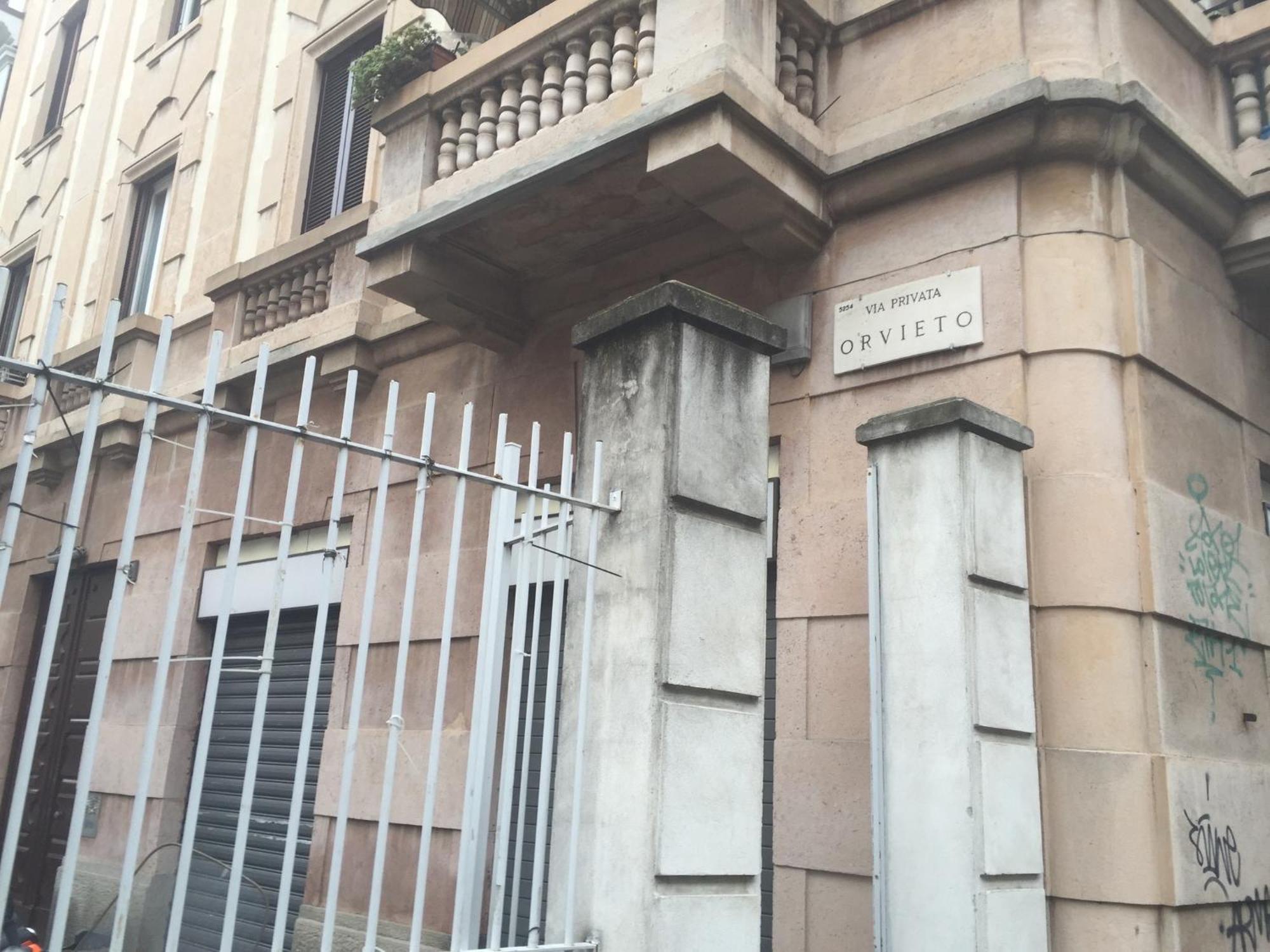 Luxury Artistic & Design In Historic Center, With Chromotherapy & Private Parking, Navigli - Bocconi Apartment Mailand